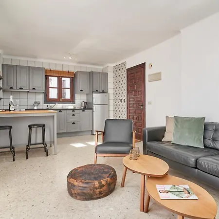 Appartement Modern Sea View *